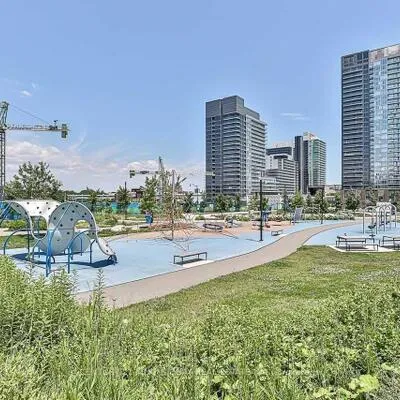 85,&nbsp;McMahon, Bayview Village, Toronto