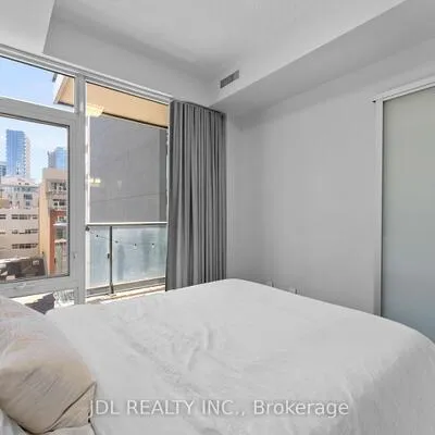 435,&nbsp;Richmond, Waterfront Communities C1, Toronto
