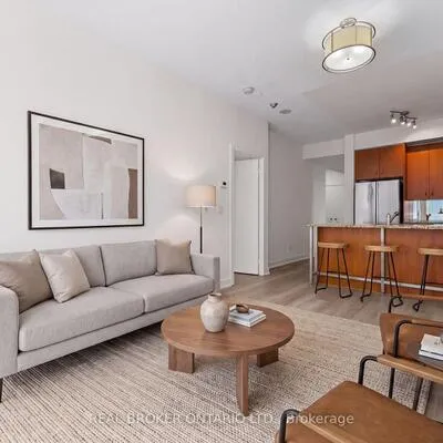 438,&nbsp;King, Waterfront Communities C1, Toronto