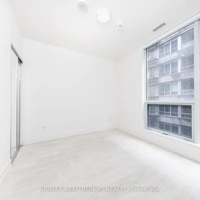 15,&nbsp;Mercer, Waterfront Communities C1, Toronto