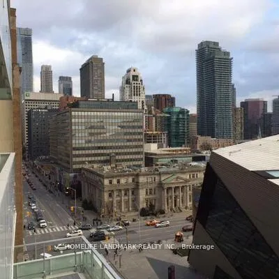 200,&nbsp;Bloor, Annex, Toronto