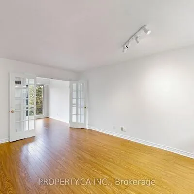 456,&nbsp;College, Palmerston-Little Italy, Toronto
