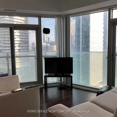 14,&nbsp;York, Waterfront Communities C1, Toronto
