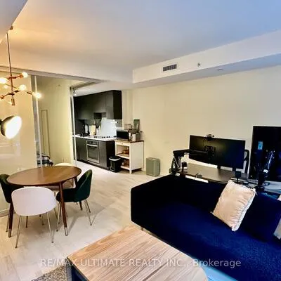 60,&nbsp;Colborne, Church-Yonge Corridor, Toronto