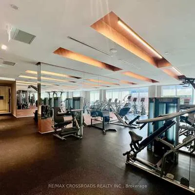 10,&nbsp;Oak, Regent Park, Toronto