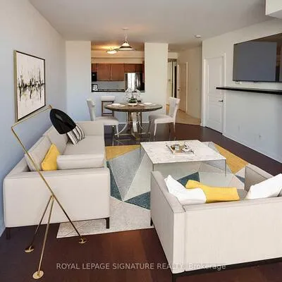 438,&nbsp;Richmond, Waterfront Communities C1, Toronto