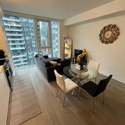 357,&nbsp;King, Waterfront Communities C1, Toronto