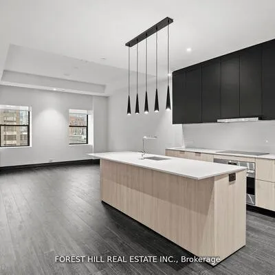 2,&nbsp;Avenue, Annex, Toronto