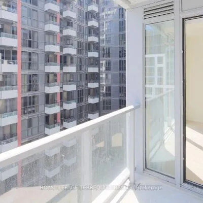 576,&nbsp;Front, Waterfront Communities C1, Toronto