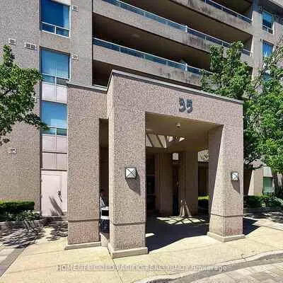 35,&nbsp;Empress, Willowdale East, Toronto