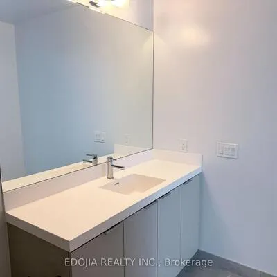 5858,&nbsp;Yonge, Newtonbrook West, Toronto