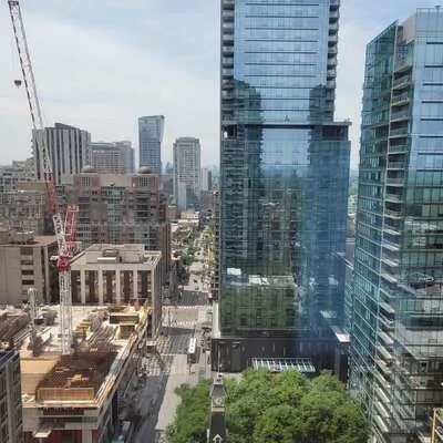 18,&nbsp;Yorkville, Annex, Toronto