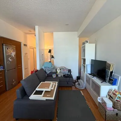 8,&nbsp;Telegram, Waterfront Communities C1, Toronto