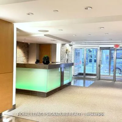 220,&nbsp;Victoria, Church-Yonge Corridor, Toronto