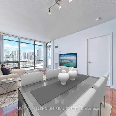 5,&nbsp;Mariner, Waterfront Communities C1, Toronto