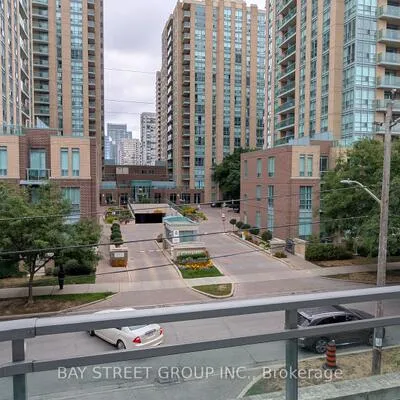 21,&nbsp;Olive, Willowdale East, Toronto