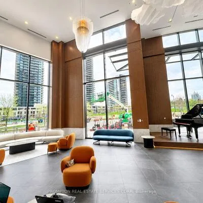75,&nbsp;Billes, Bayview Village, Toronto