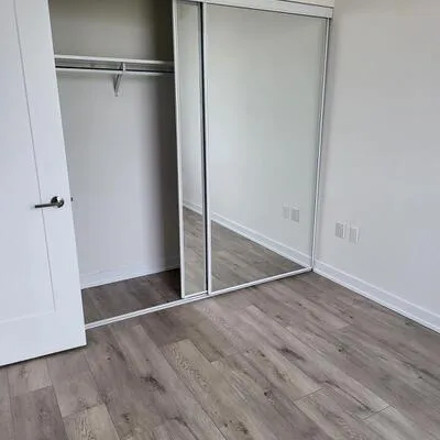 28,&nbsp;Freeland, Waterfront Communities C8, Toronto