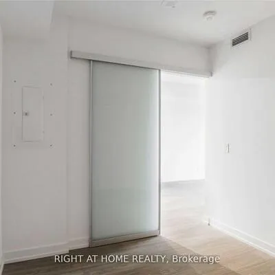 19,&nbsp;Western Battery, Niagara, Toronto