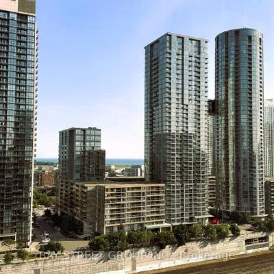 470,&nbsp;FRONT, Waterfront Communities C1, Toronto