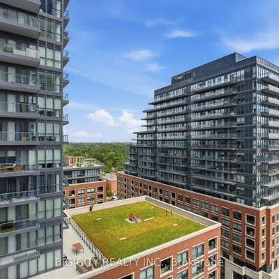 25,&nbsp;Frederick Todd, Thorncliffe Park, Toronto