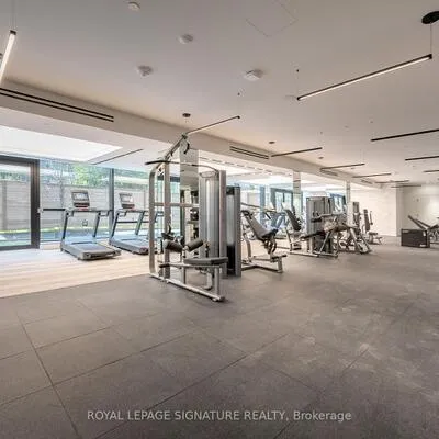 127,&nbsp;Broadway, Mount Pleasant West, Toronto