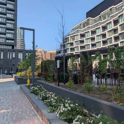 1,&nbsp;Quarrington, Banbury-Don Mills, Toronto