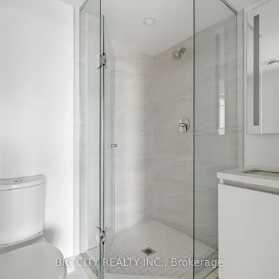 25,&nbsp;Frederick Todd, Thorncliffe Park, Toronto