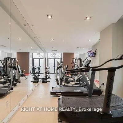 5740,&nbsp;Yonge, Newtonbrook West, Toronto