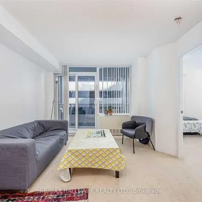 4968,&nbsp;Yonge, Lansing-Westgate, Toronto