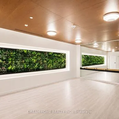 5,&nbsp;Defries, Regent Park, Toronto