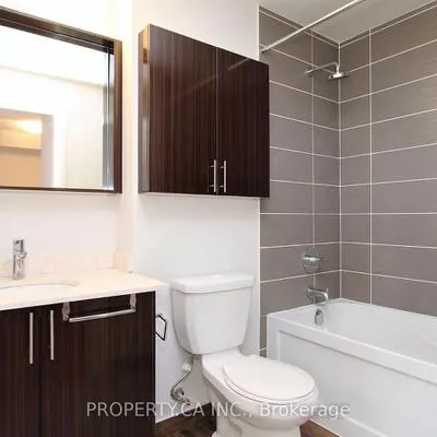 629,&nbsp;King, Waterfront Communities C1, Toronto