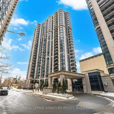 153,&nbsp;Beecroft, Lansing-Westgate, Toronto