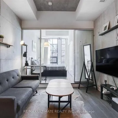 608,&nbsp;Richmond, Waterfront Communities C1, Toronto