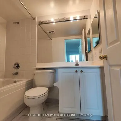8,&nbsp;Hillcrest, Willowdale East, Toronto