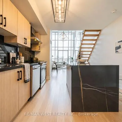 5,&nbsp;Hanna, Niagara, Toronto