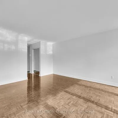33,&nbsp;Isabella, Church-Yonge Corridor, Toronto