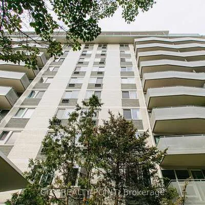 10,&nbsp;Shallmar, Forest Hill North, Toronto