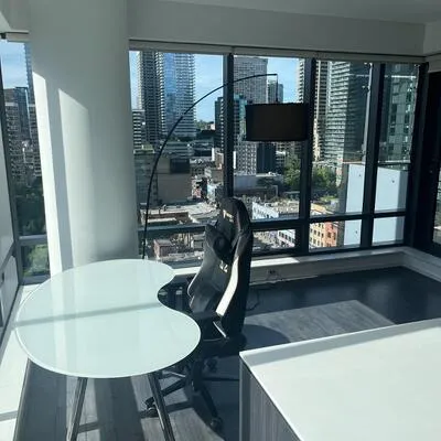 5,&nbsp;St Joseph, Bay Street Corridor, Toronto