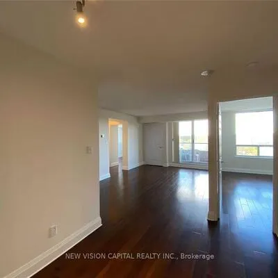 18,&nbsp;Hillcrest, Willowdale East, Toronto