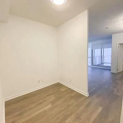 32,&nbsp;Forest Manor, Henry Farm, Toronto