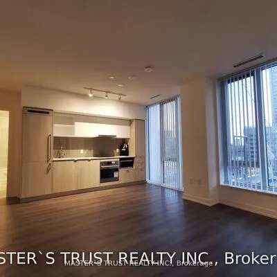 138,&nbsp;Downes, Waterfront Communities C8, Toronto