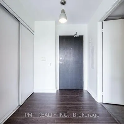 775,&nbsp;King, Niagara, Toronto