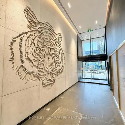 28,&nbsp;Wellesley, Church-Yonge Corridor, Toronto