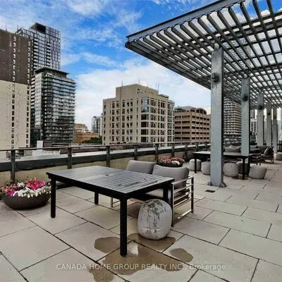 5,&nbsp;St Joseph, Bay Street Corridor, Toronto
