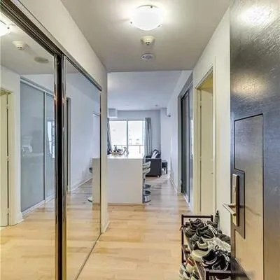 65,&nbsp;St Mary, Bay Street Corridor, Toronto