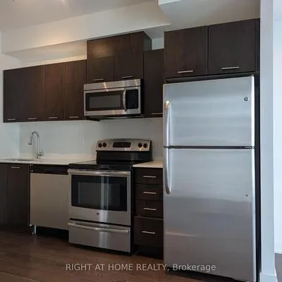 20,&nbsp;Bruyeres, Niagara, Toronto
