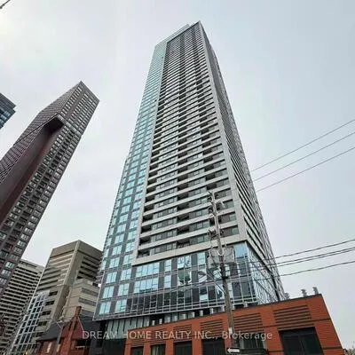 609,&nbsp;Sherbourne, North St. James Town, Toronto