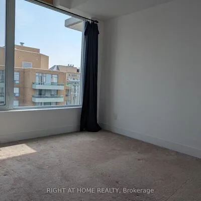 68,&nbsp;Merton, Mount Pleasant West, Toronto