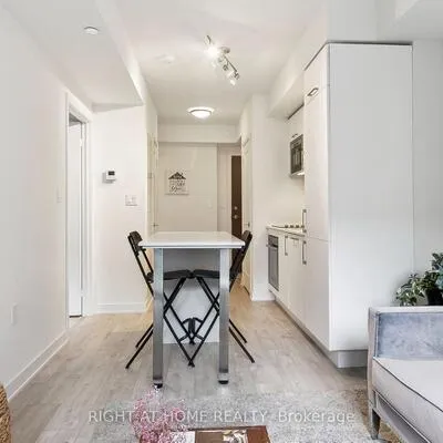 576,&nbsp;Front, Waterfront Communities C1, Toronto